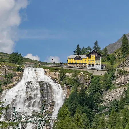 1 Bedroom Gorgeous In