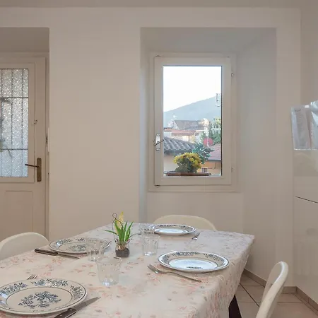 1 Bedroom Gorgeous In *