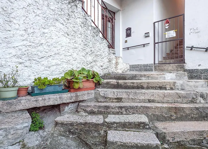 Vakantiehuis 1 Bedroom Gorgeous In Baveno